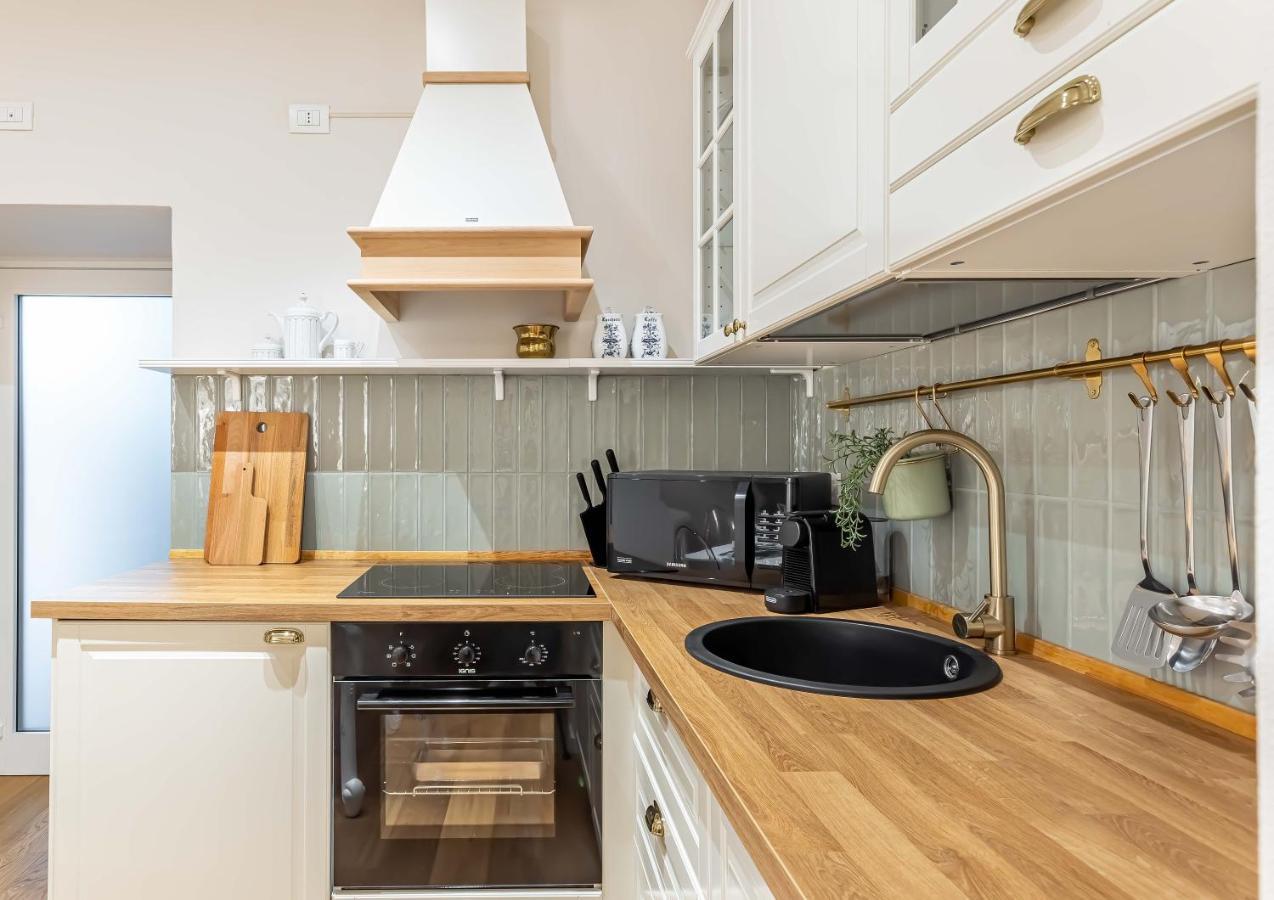 Casa Colonna Romantic Apartment Corso Di Porta Ticinese Mediolan Zewnętrze zdjęcie