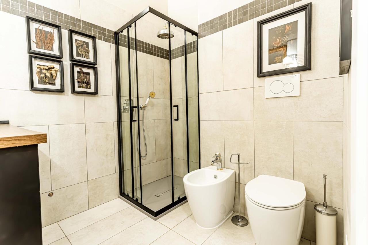 Casa Colonna Romantic Apartment Corso Di Porta Ticinese Mediolan Zewnętrze zdjęcie